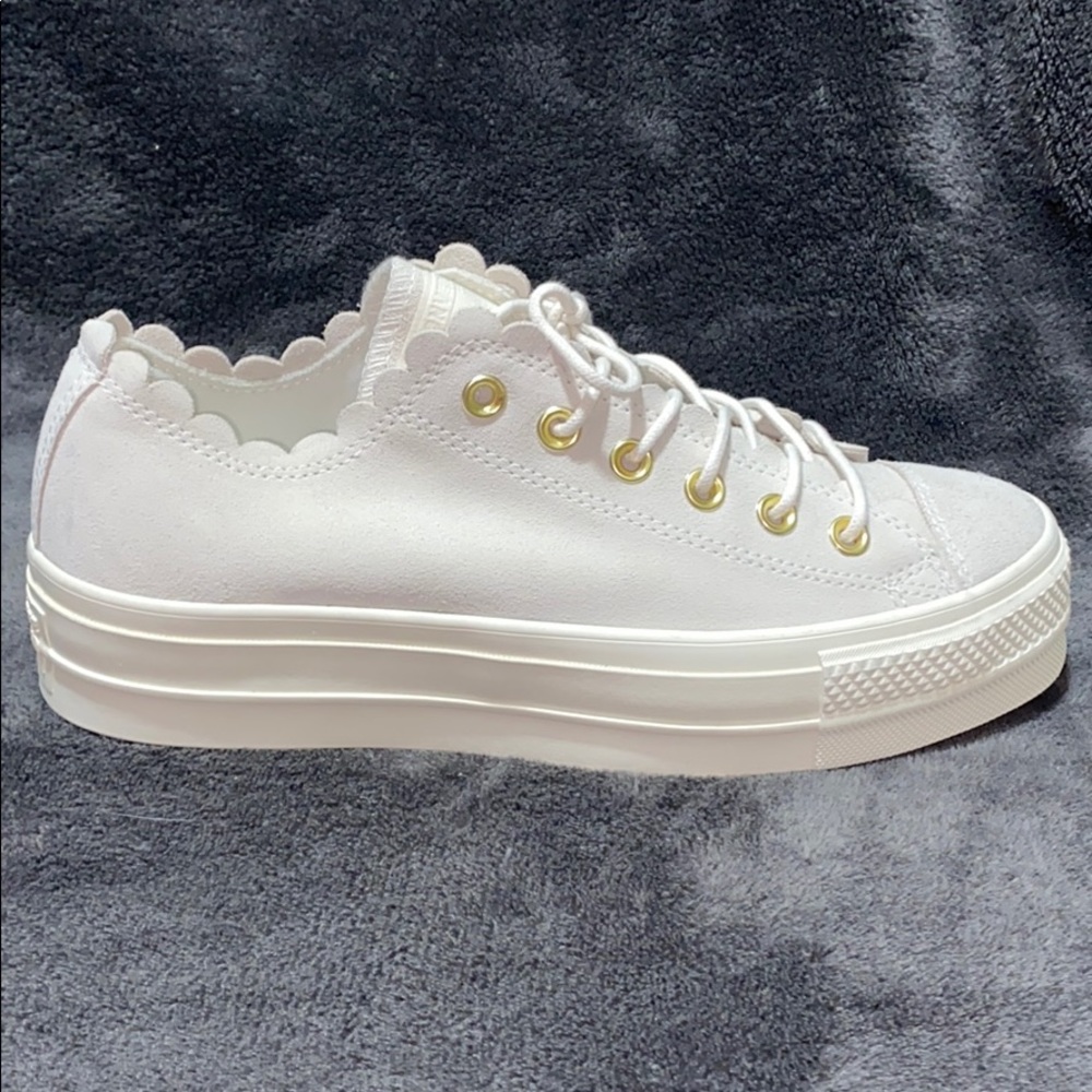 New Scalloped Gray Platform Converse All Star